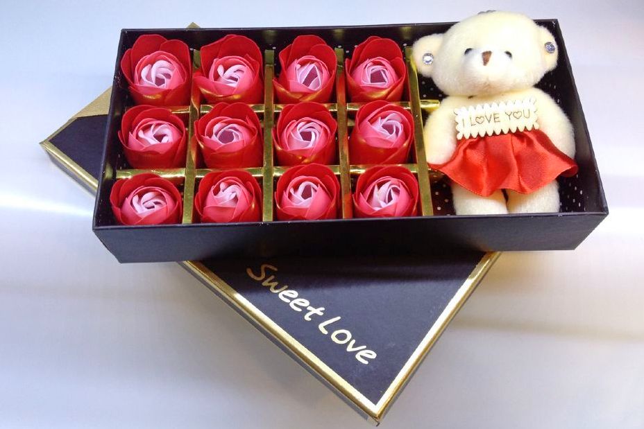 香皂花 仿真花 礼品盒 婚庆礼品 香薰 无火香薰2