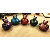 非洲手工多彩图案皂石圆立猫造型摆件进口工艺品