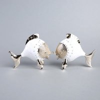 厂家直销 铭雅树脂电镀 欧式简约 亲吻鱼 礼品 摆件 ST051