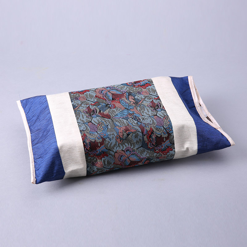 刺绣禅丝纸巾盒 CT3