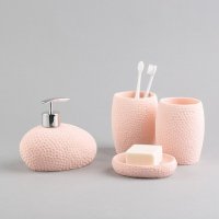 珊瑚卫浴四件套