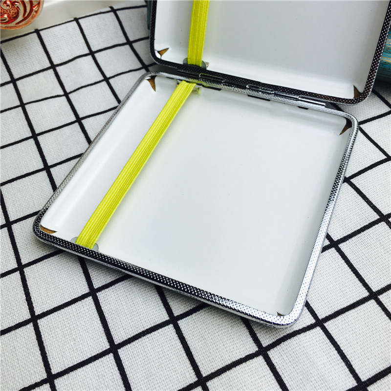 创意超薄香烟盒香烟夹便携男士香烟盒5