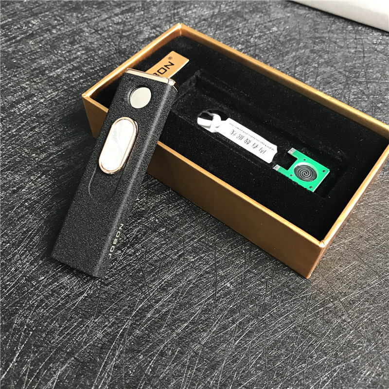 便携防风金属打火机时尚创意个性打火机点烟器2