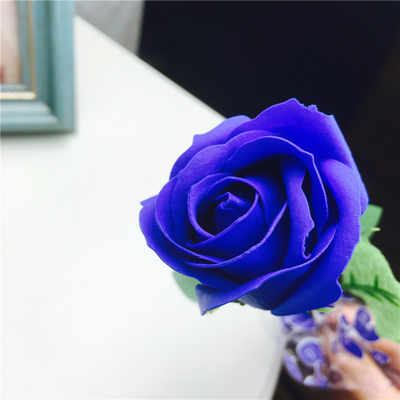 蓝色爆款玫瑰香皂花束礼盒康乃馨肥皂花批发情人节母亲节生日礼品厂家3