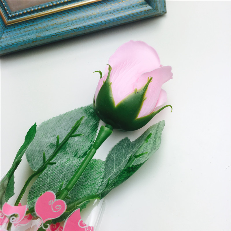 粉色爆款玫瑰香皂花束礼盒康乃馨肥皂花批发情人节母亲节生日礼品厂家2