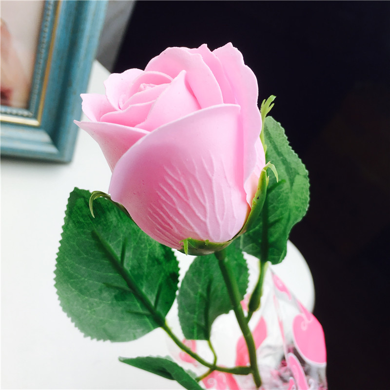 粉色爆款玫瑰香皂花束礼盒康乃馨肥皂花批发情人节母亲节生日礼品厂家5