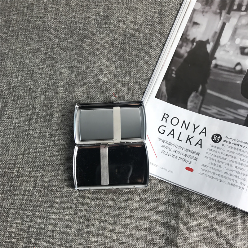 黑色格子贴钻（大）	创意超薄香烟盒香烟夹便携男士香烟盒4