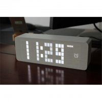 创意LED多彩桌面床头电子钟闹钟