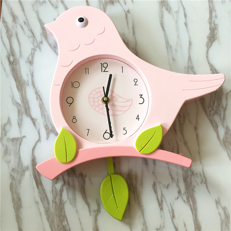 时尚精美粉红色小鸟造型电子时钟挂钟1