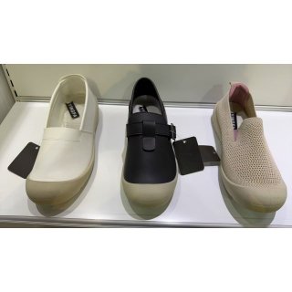 休闲鞋