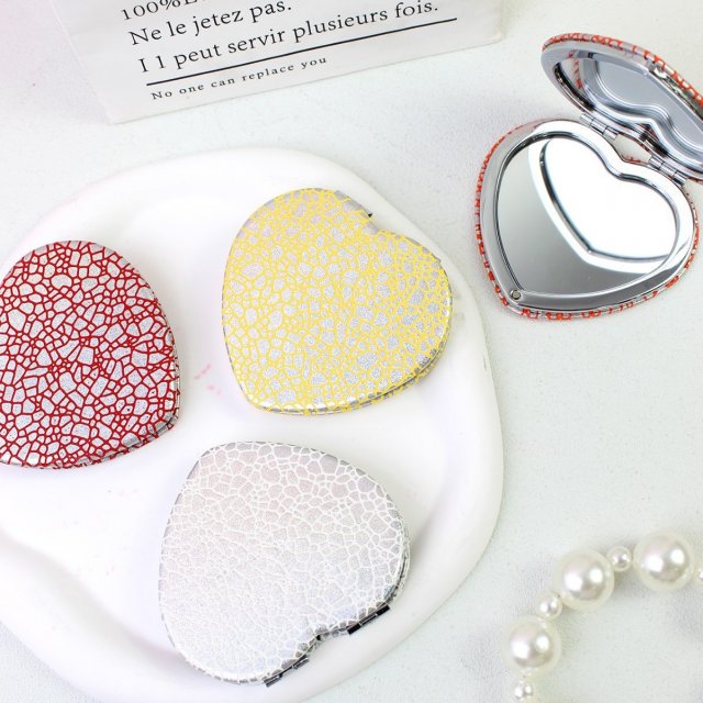 [胜雅] 心形便携双面高清小镜子迷你随身补妆镜裂纹皮面精致化妆镜