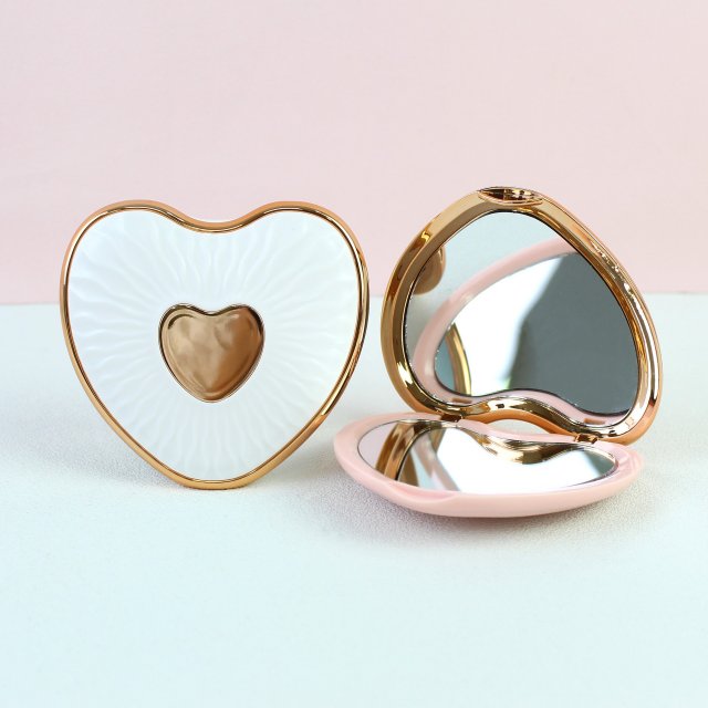 心形可爱化妆镜简约大气小清新学生宿舍便携随身折叠镜